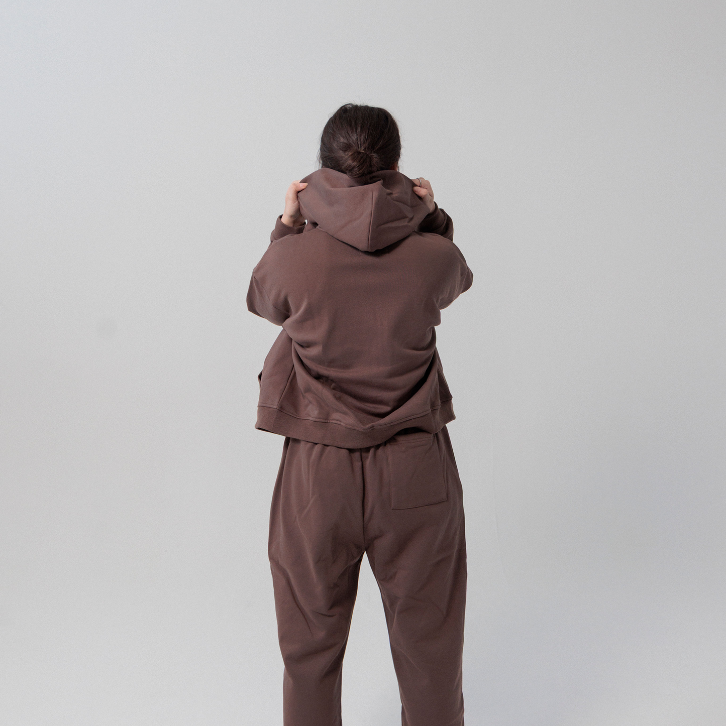 FOUNDATION ZIP UP - BROWN